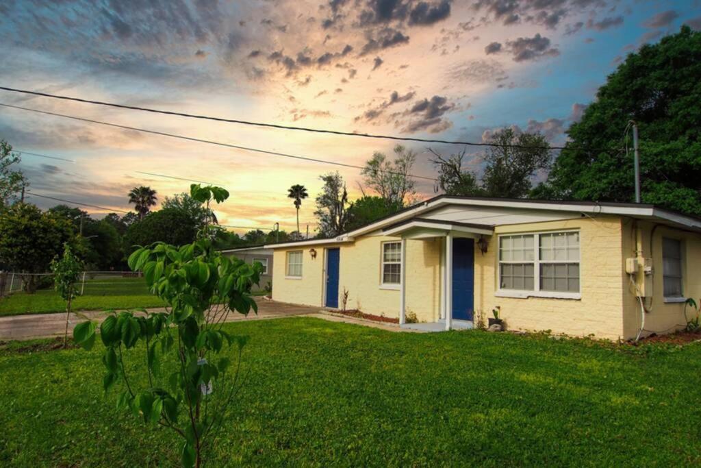 Spacious Family-Sized Home In Central Location Jacksonville Dış mekan fotoğraf